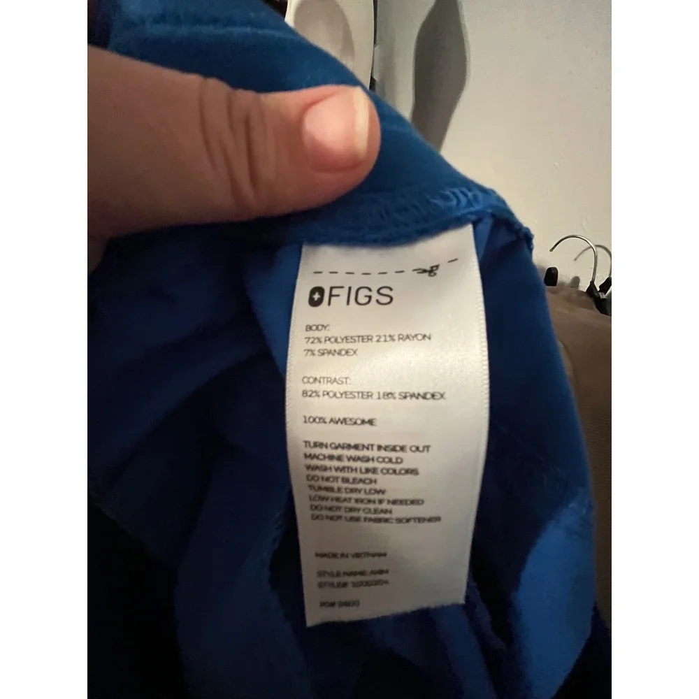 FIGS Mens Axim Cargo Scrub Pants Royal Blue Size Medium Regular FIONx Stretch